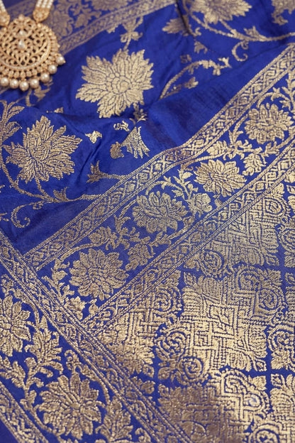 Dark blue mixture of silk and jari enhanced by nature