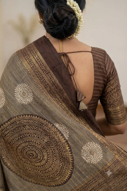 Brown rice colour saree mixture of polyester fabric